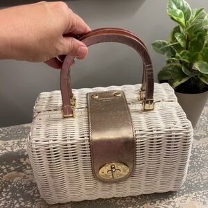 💓FAST SHIPPING! 📦 KATE SPADE PICNIC 🧺 EASTER 🐣 MOTHERS DAY 💐WEDDINGS 💍 DERBY 🎠